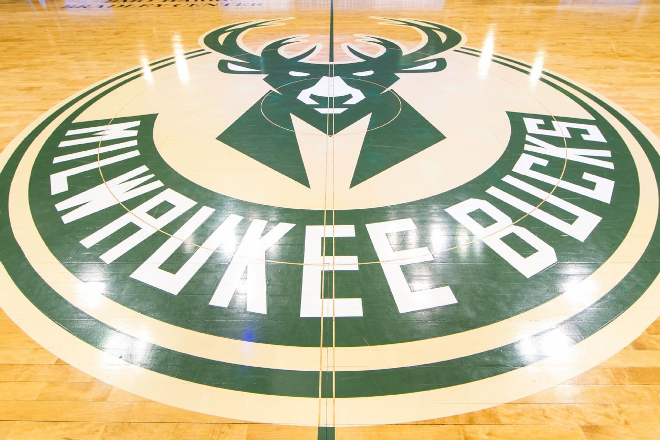 Dewan NBA menyetujui penjualan sebagian Bucks ke Dee, Jimmy Haslam