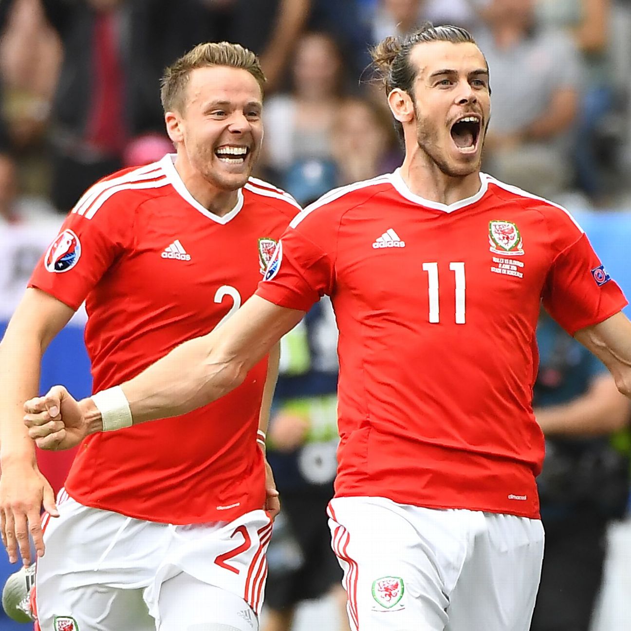 Wales 2 Slovakia 1: Gareth Bale's performance in focus as Coleman's men win  Euro 2016 opener - North Wales Live