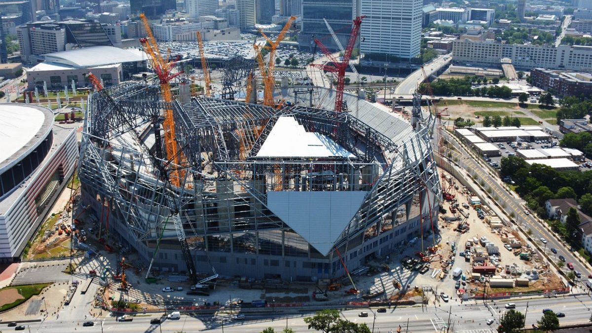 Atlanta Falcons president wants throwback uniforms at new stadium