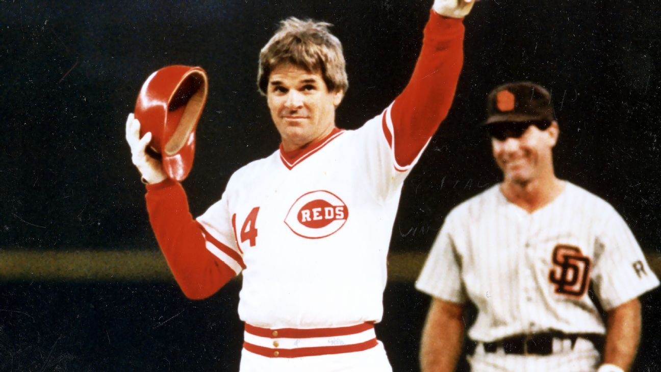 Pete Rose's record-breaking ball fetches $403,000 - ESPN