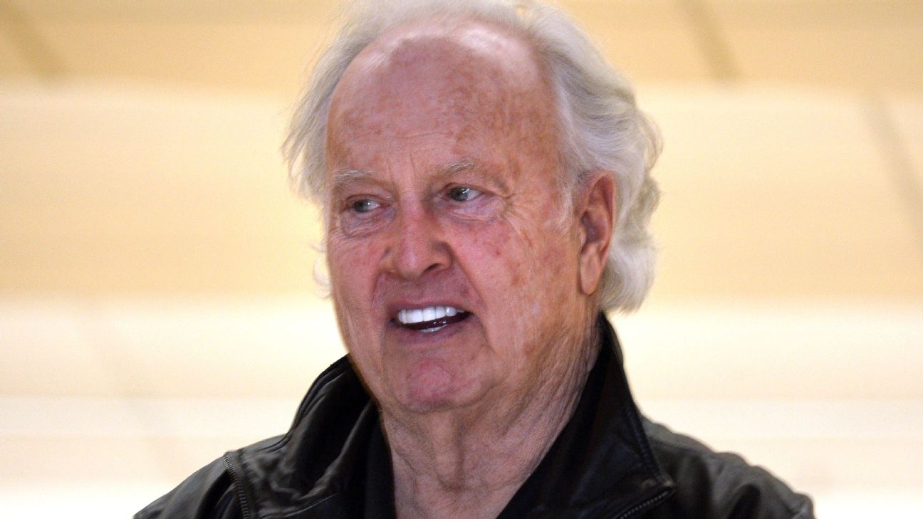 Green Bay Packers great Paul Hornung (1935-2020) awarded Notre Dame  scholarship solely on his high school football game films - High School  Football America