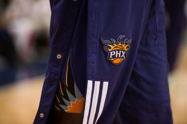 Ex-Suns staffer pleads guilty to illicit ticket sales