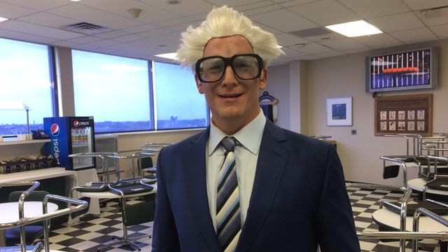Cubs fans want Harry Caray video for seventh inning stretch
