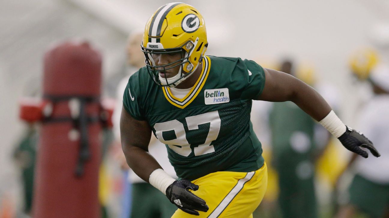 Packers prepared to start two rookies on offensive line