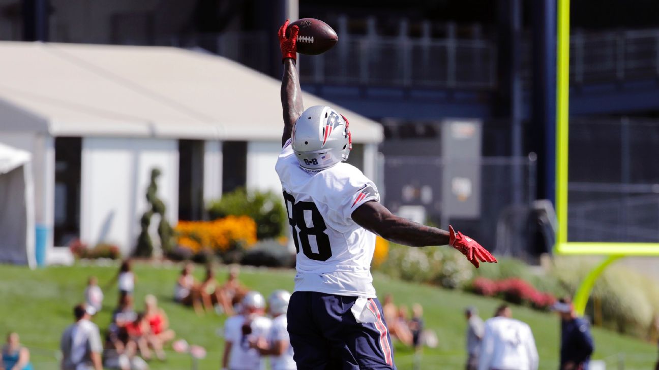 Ironman effort from New England Patriots' TE Martellus Bennett - ESPN - New  England Patriots Blog- ESPN