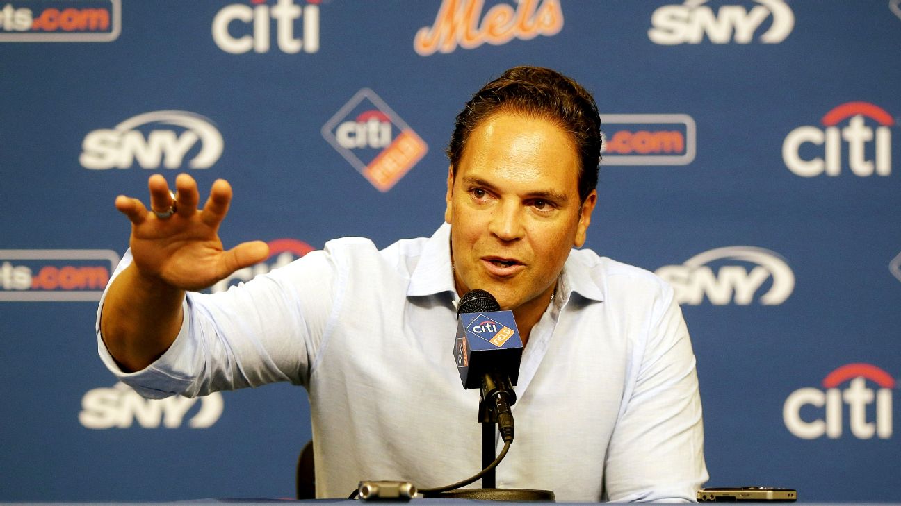 Mike Piazza Goes on a Rant About His Italian Soccer Team's Finances -  Stadium