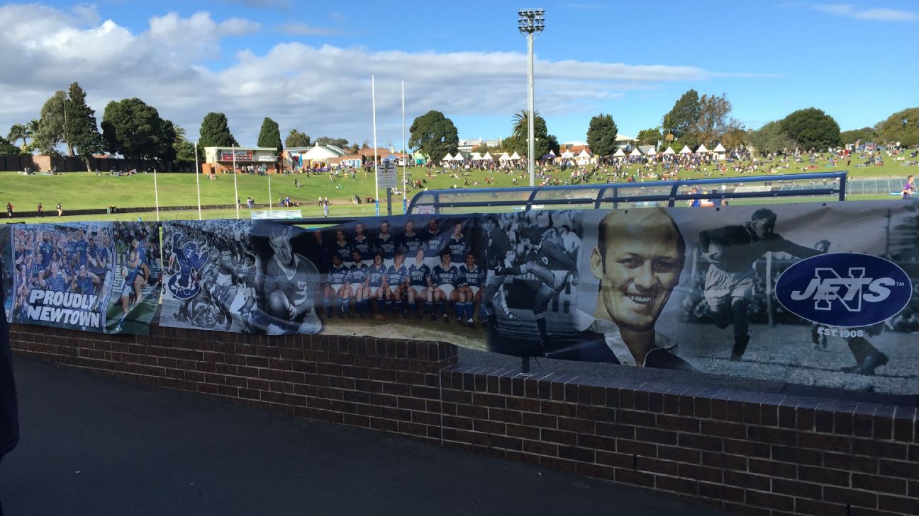 Newtown Jets 1981 Retro Jersey