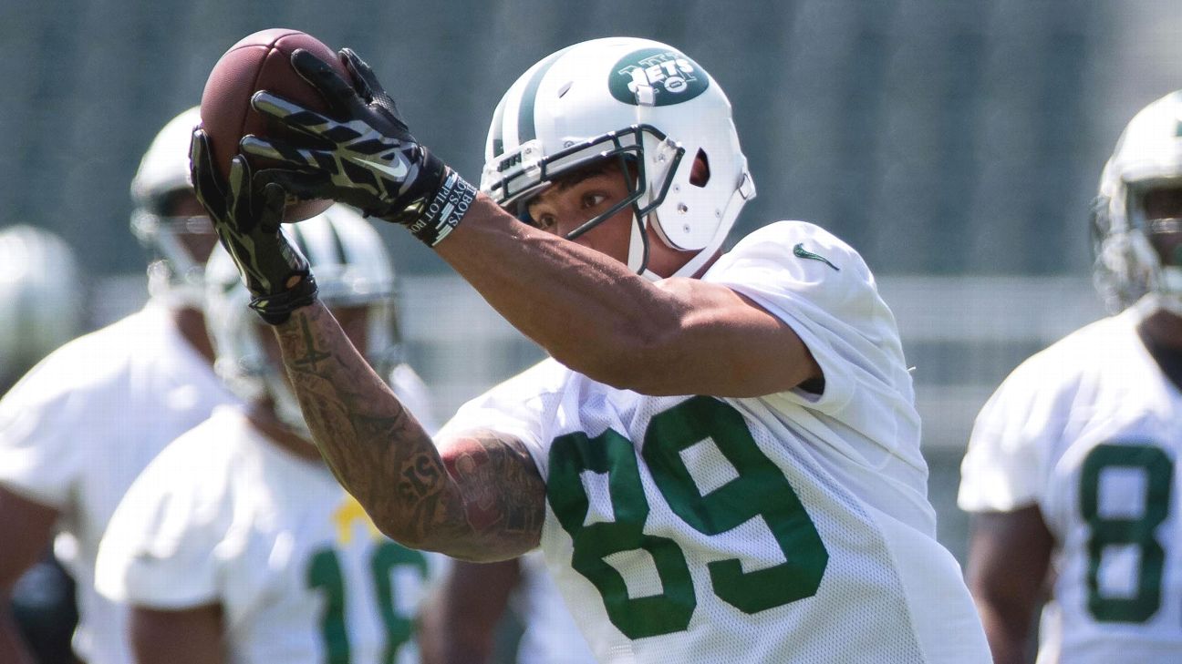 Why Jets guard Dakota Dozier is getting practice reps at center 