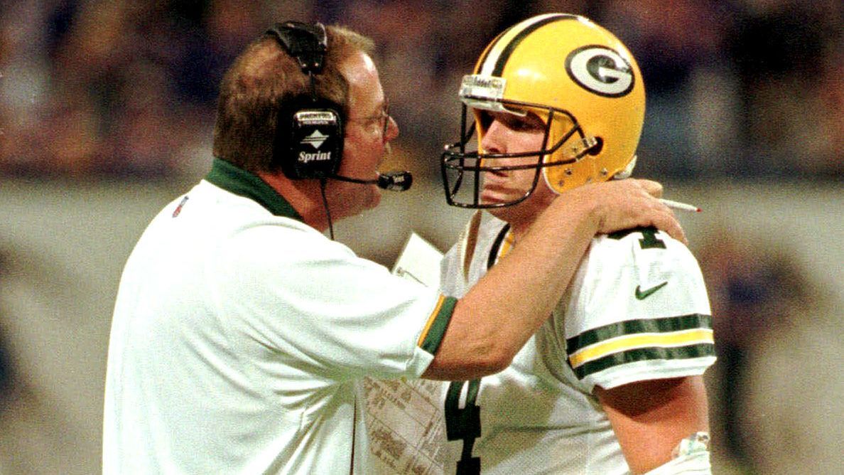 Mike Holmgren, ex-Packers and Seahawks coach, settles into