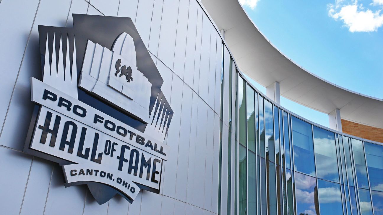 Three wide receivers headline potential class of 2022 Pro Football Hall of Fame candidates