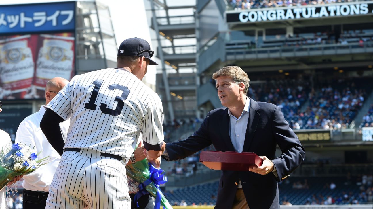 Yankees Owner Hal Steinbrenner Defends His Payroll - The New York Times