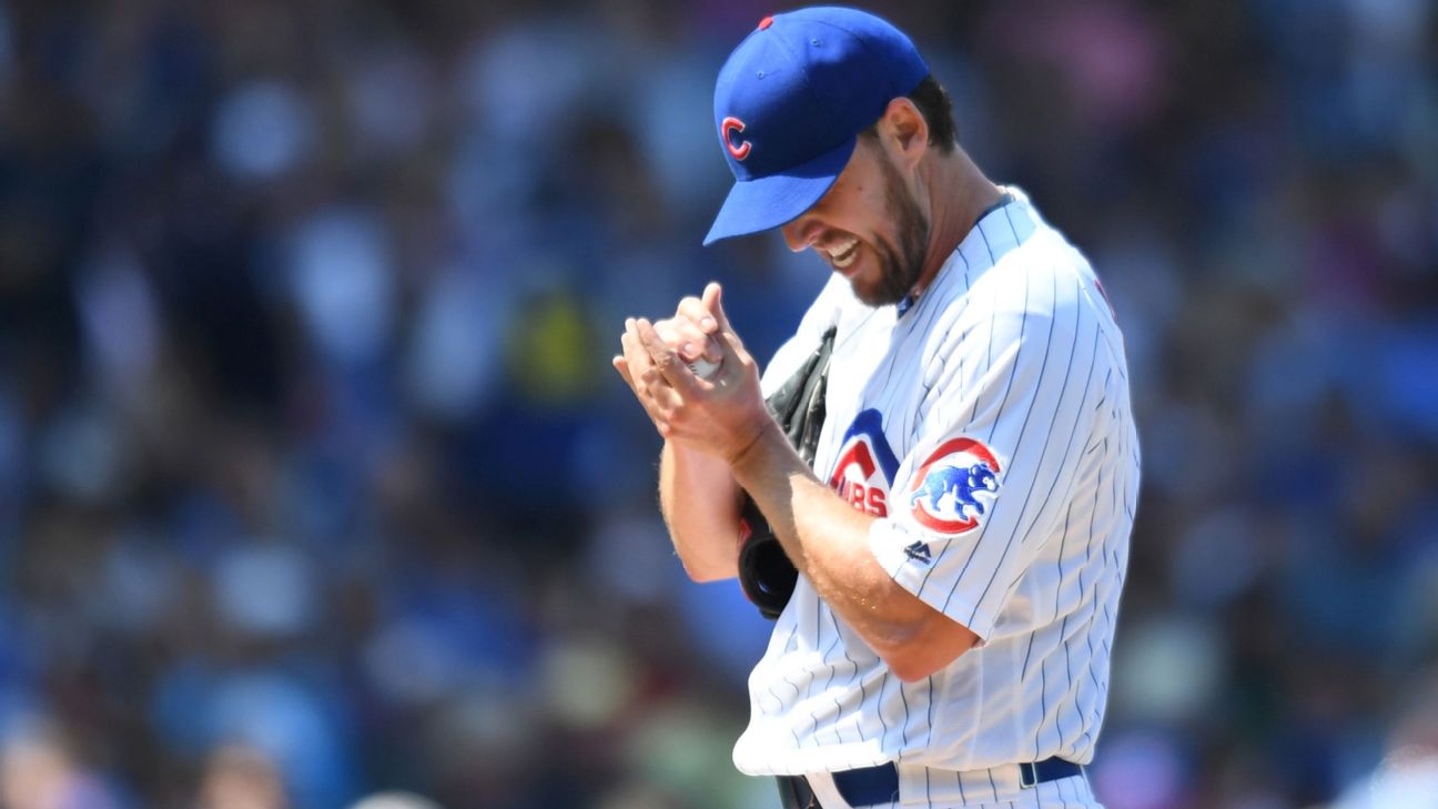Chicago Cubs get some laughs from former pitcher John Lackey