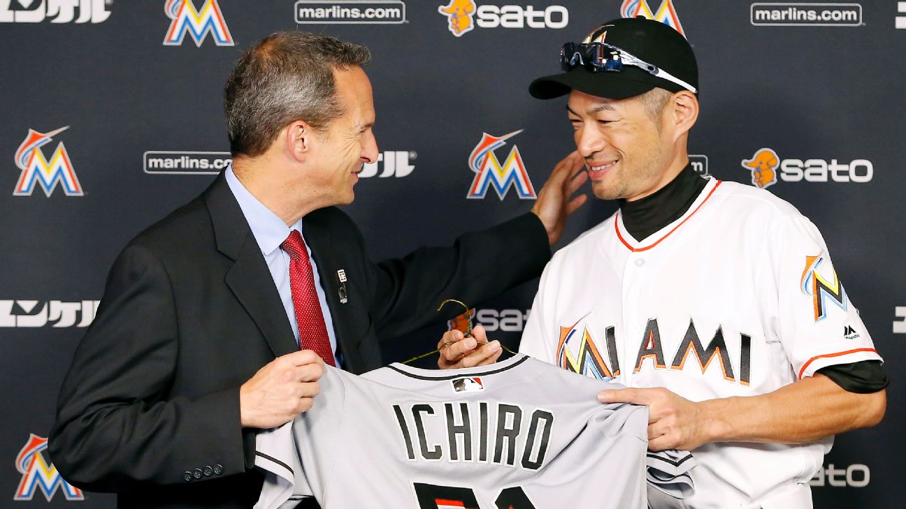 Miami Marlins OF Ichiro Suzuki reaches 3,000 hits -- full press conference  