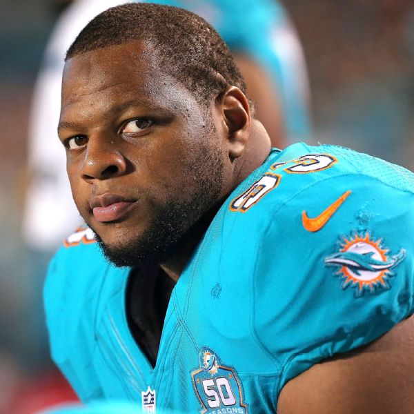 Ndamukong Suh - ABC7 Chicago