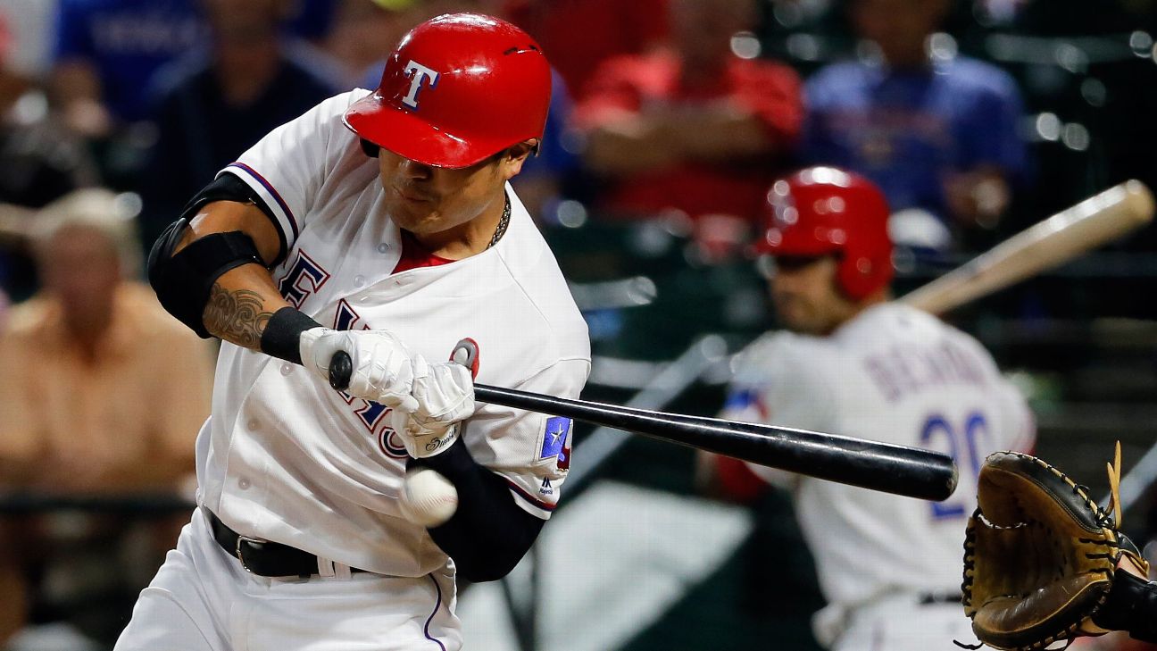 Rangers vs A's: Adrian Beltre hits home run while on one knee