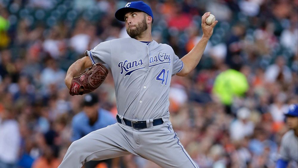 Krage titel Nemlig Kansas City Royals, Danny Duffy agree to $65M, 5-year contract