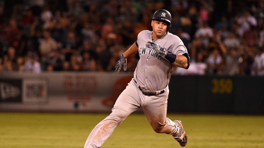 Yankees' Gary Sanchez joined Mickey Mantle in record books with