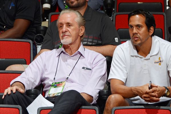 Spoelstra: Riley on Mt. Rushmore of executives