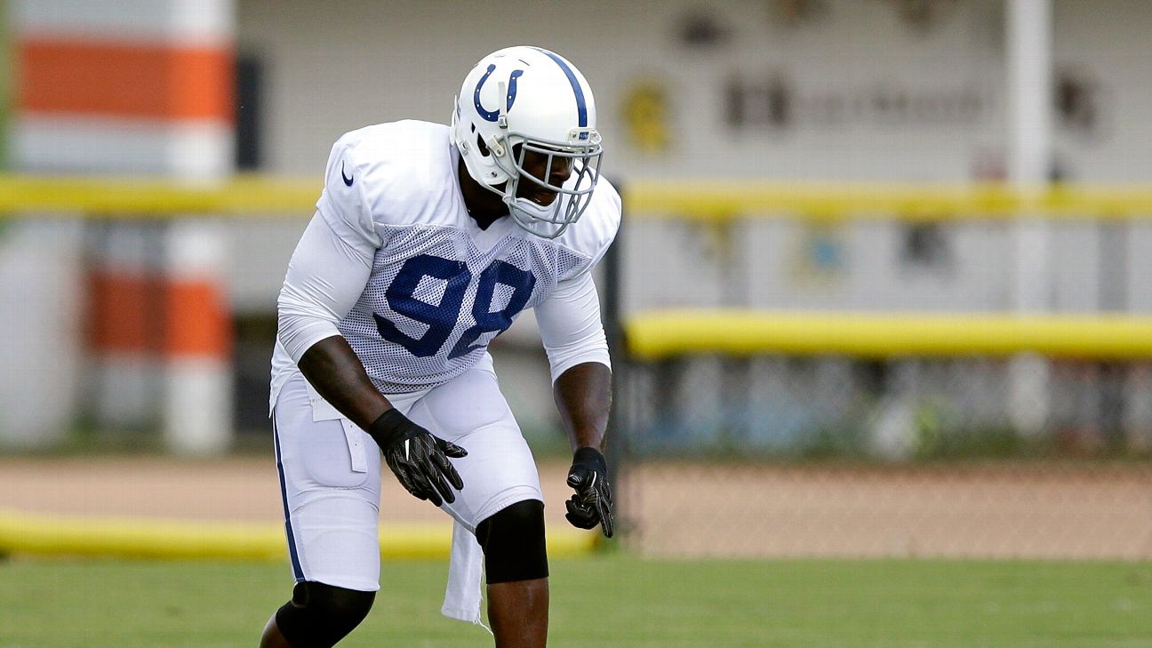 Indianapolis Colts: Robert Mathis Leaves Major Impact in