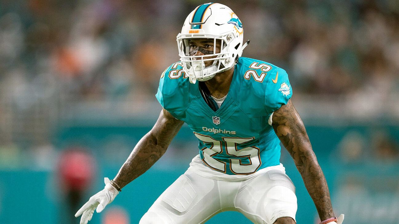 Reshad Jones signs five-year extension with Dolphins