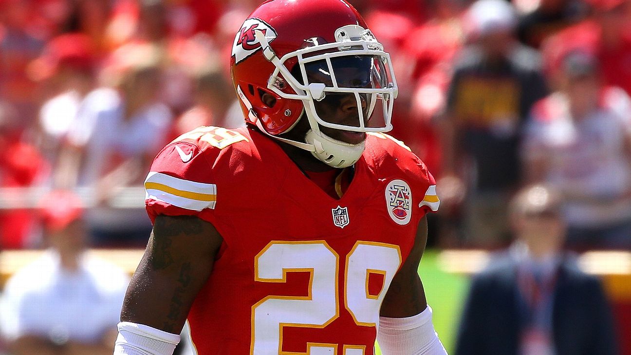 Should the Jaguars sign free agent safety Eric Berry?