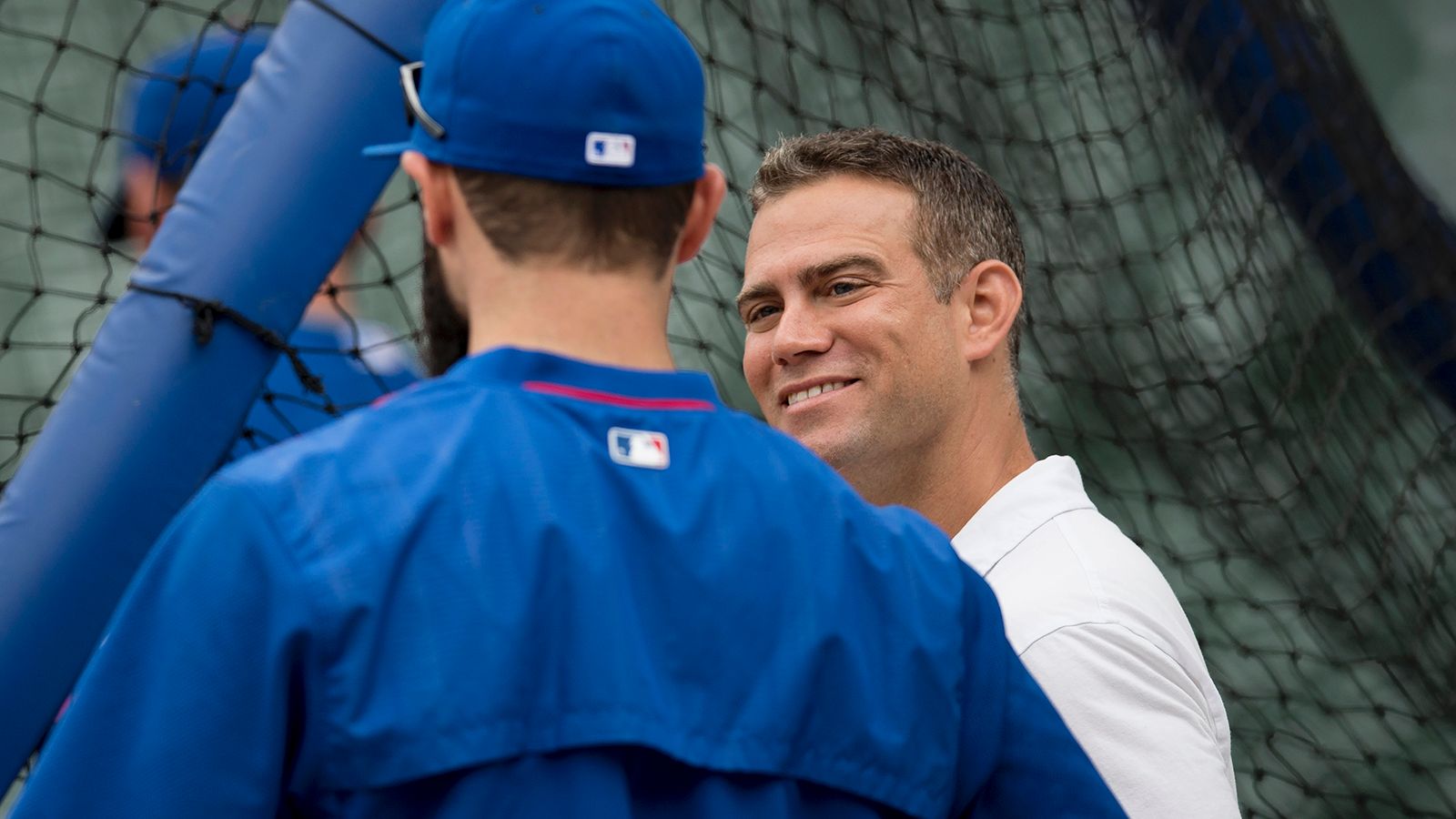 Cubs wear blue Father's Day gear for charity