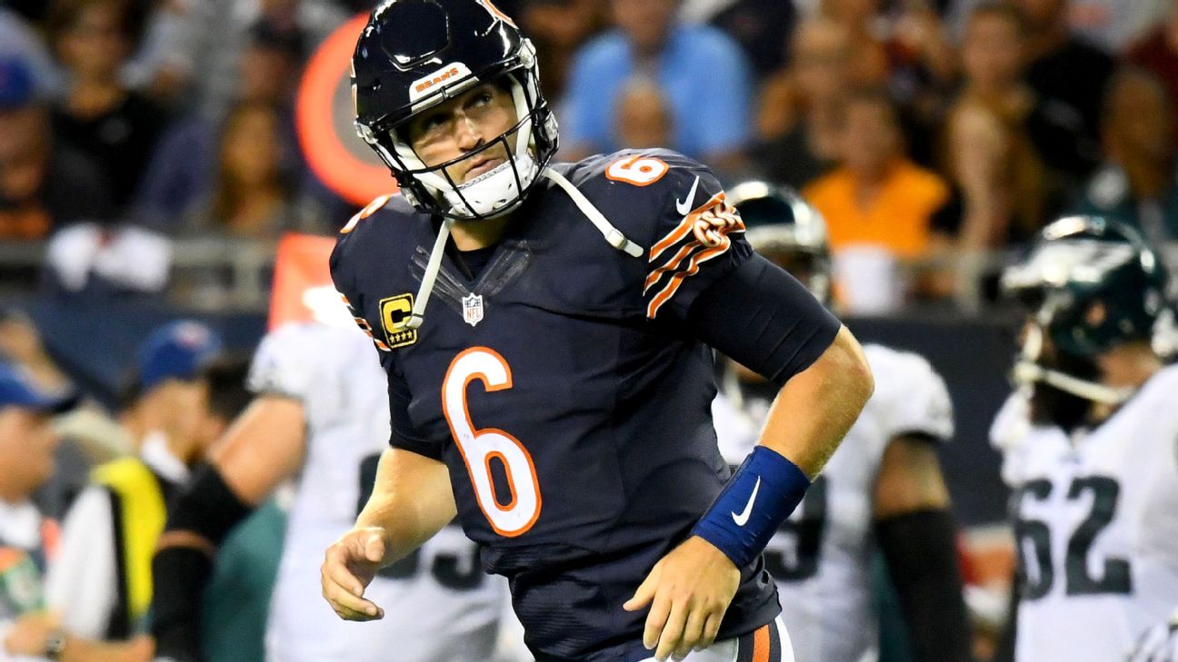 Bears could keep Jay Cutler in 2017