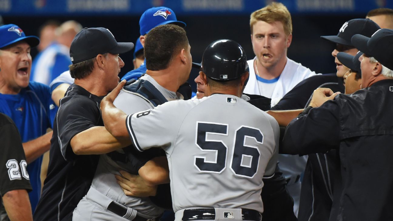 Josh Donaldson, John Gibbons argue in Blue Jays dugout - Sports