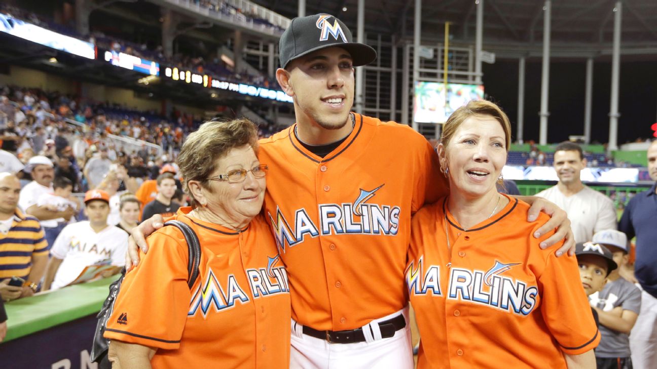 Remembering Late Marlins Pitcher Jose Fernandez A Year After His Death  (PHOTOS)