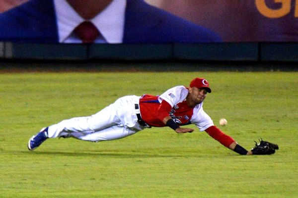 Report: Blue Jays to sign Cuban prospect Lourdes Gurriel Jr.