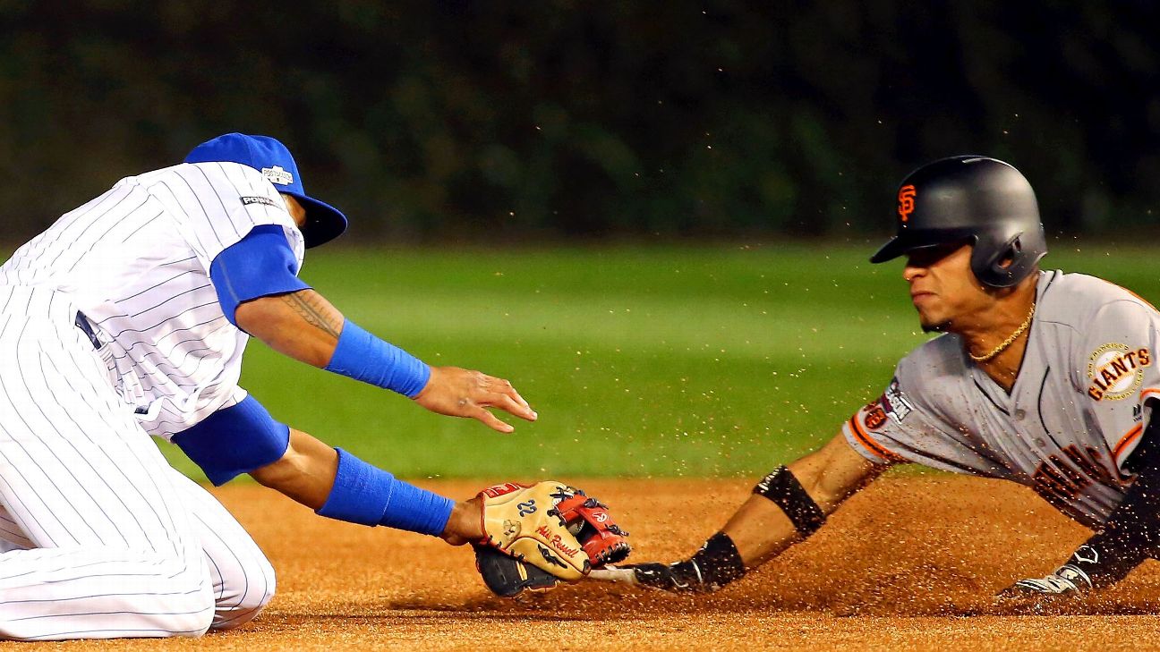 Javier Baez's home run lifts Cubs to 1-0 win over Giants in Game 1