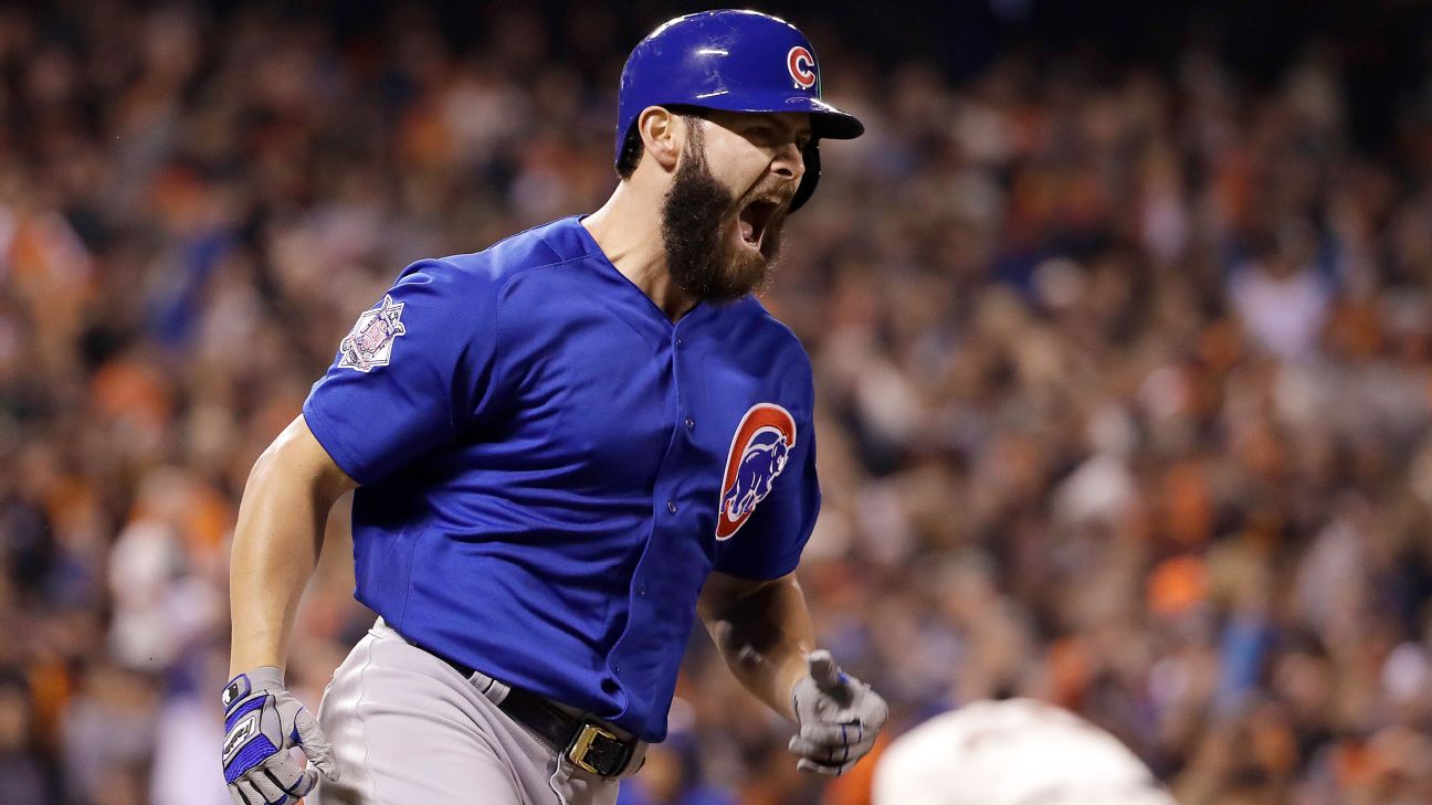 Jake Arrieta celebrates no-hitter by flying home in pajamas – The