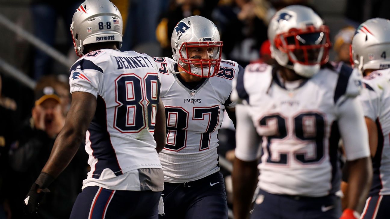 Patriots wield a surprise touchdown-scorer in fullback James Develin