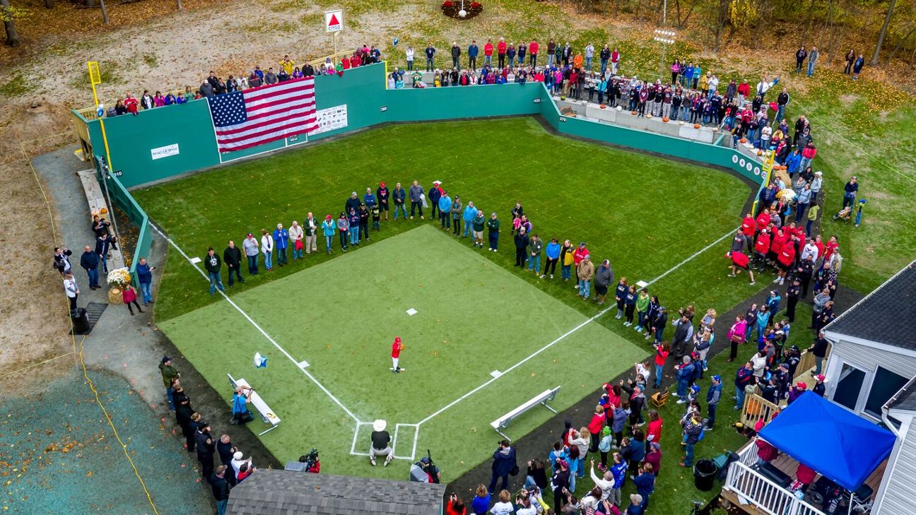 Make-A-Wish Foundation Gives Baseball Fan Fake Fenway Park