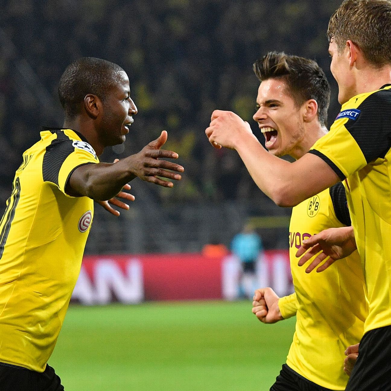 Adrian Ramos heads Borussia Dortmund into knockout stage