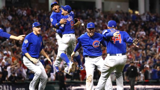 Cubs fan catches Baez home run in Game 7 of World Series