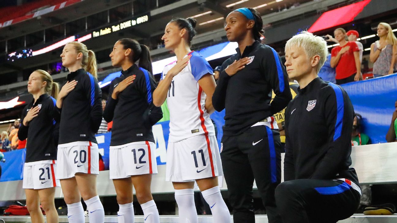 Megan Rapinoe Kneeled During National Anthem to Support Colin Kaepernick