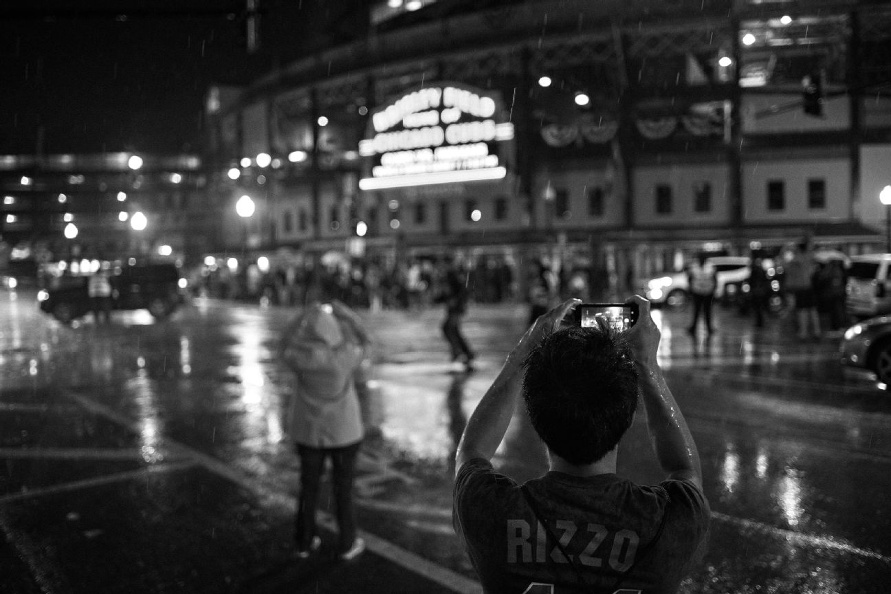 Photos from Wrigleyville during Game 7 of the World Series