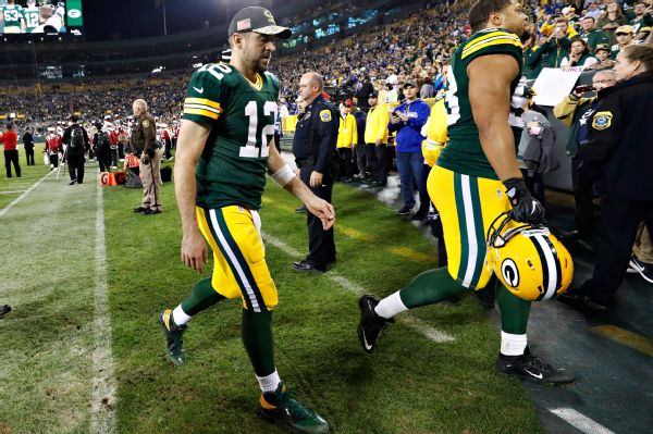 Packers fans happy to bring the energy to Lambeau Field