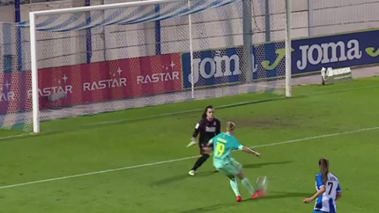 Cristiano Ronaldo Fans : cristiano ronaldo amazing back heel goal Vs  Getafe!! GIF