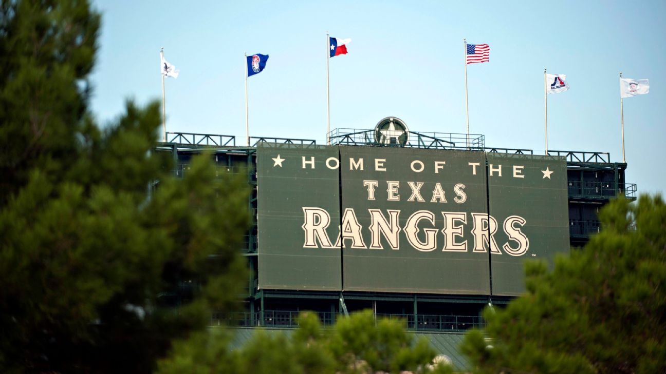 Rangers' stadium cost to taxpayers: $1.6 billion