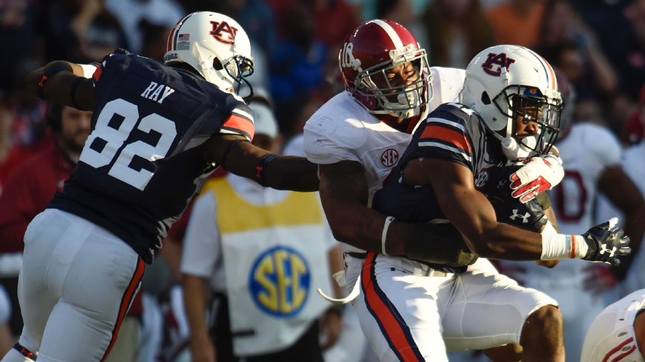 Alvin Kamara's return to Tuscaloosa is emotional