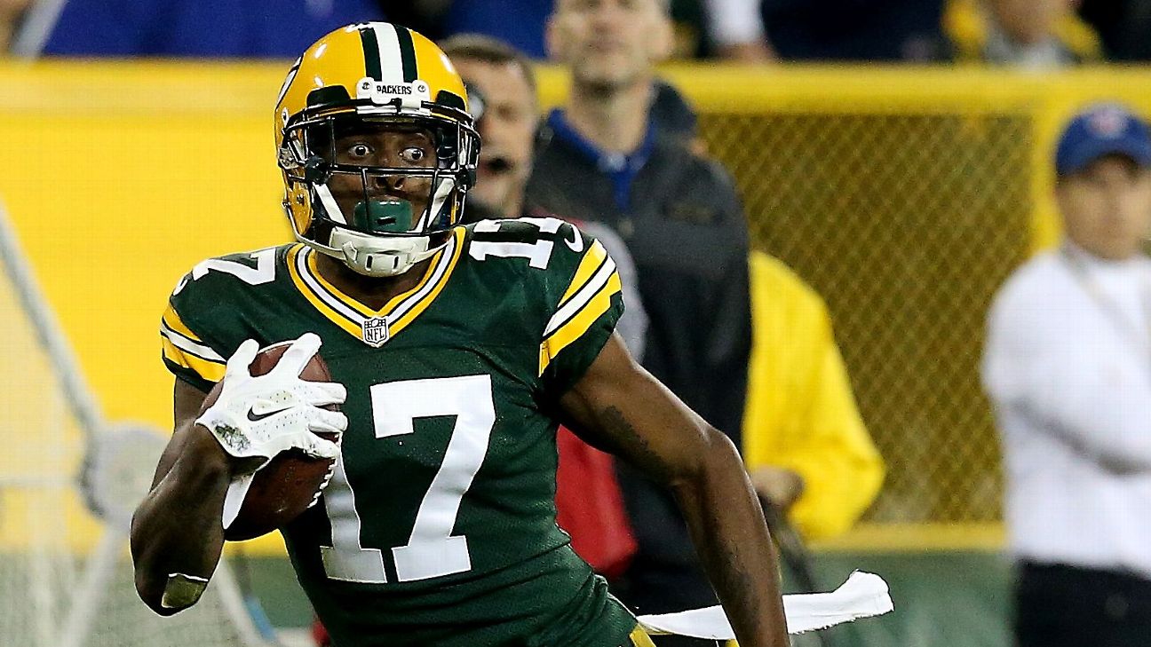 Davante Adams departure leaves Packers fans sad, not distraught