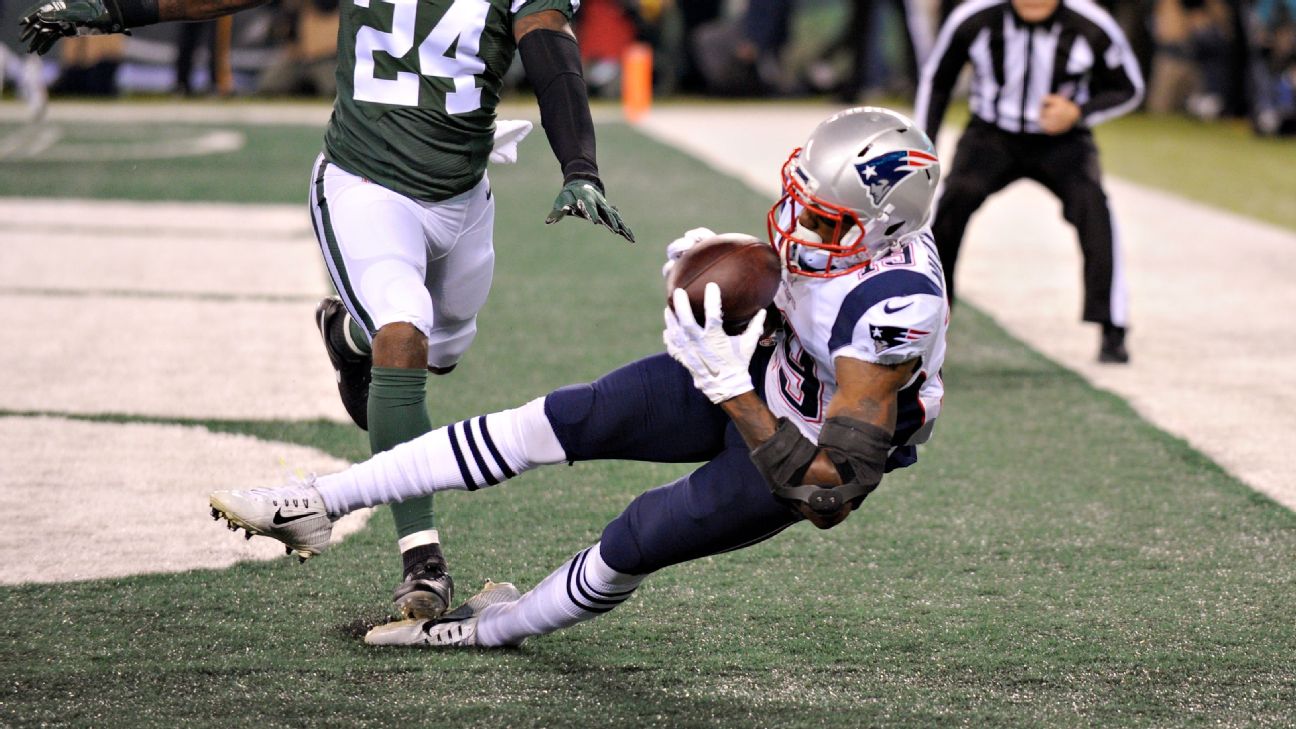 Patriots Notebook: Rookie wideout Malcolm Mitchell comes up big