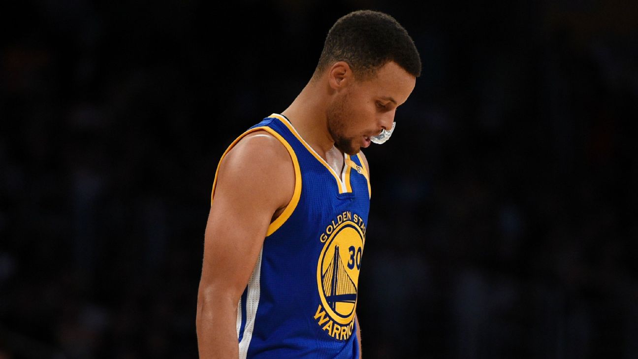 Epic NBA-NFL jersey mashups show Steph Curry with the Raiders