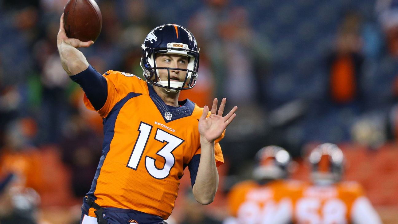 Trevor Siemian of the Cincinnati Bengals throws a pass in the second  News Photo - Getty Images