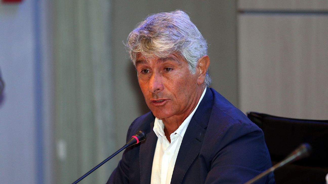 Benevento president Vigorito on blocking promotions: How can I accept that  Brescia stays in Serie A with 16 points but Benevento stays in Serie B with  69? - Get Italian Football News