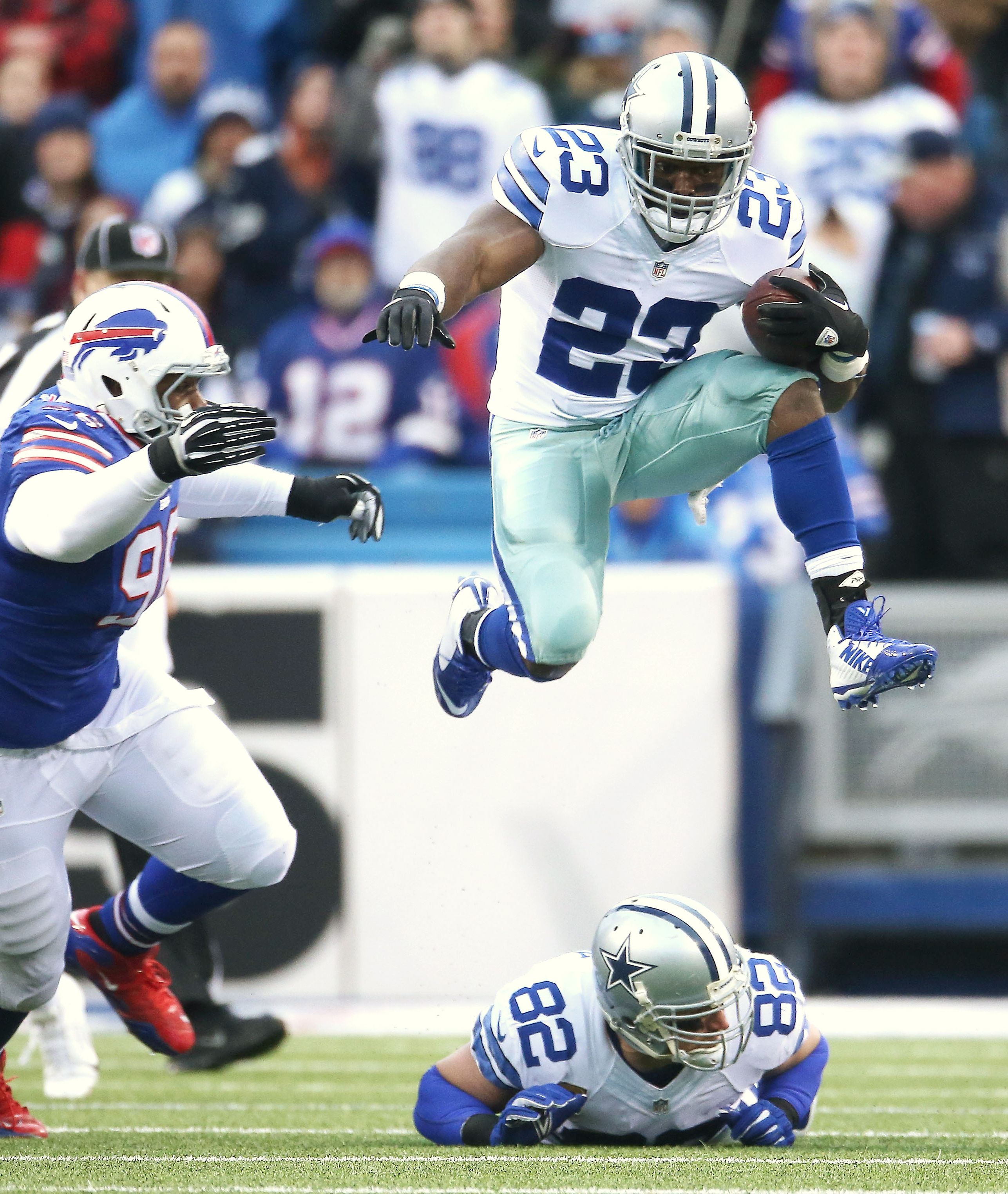 Robert Turbin - Best NFL Photos from Week 16 - ESPN