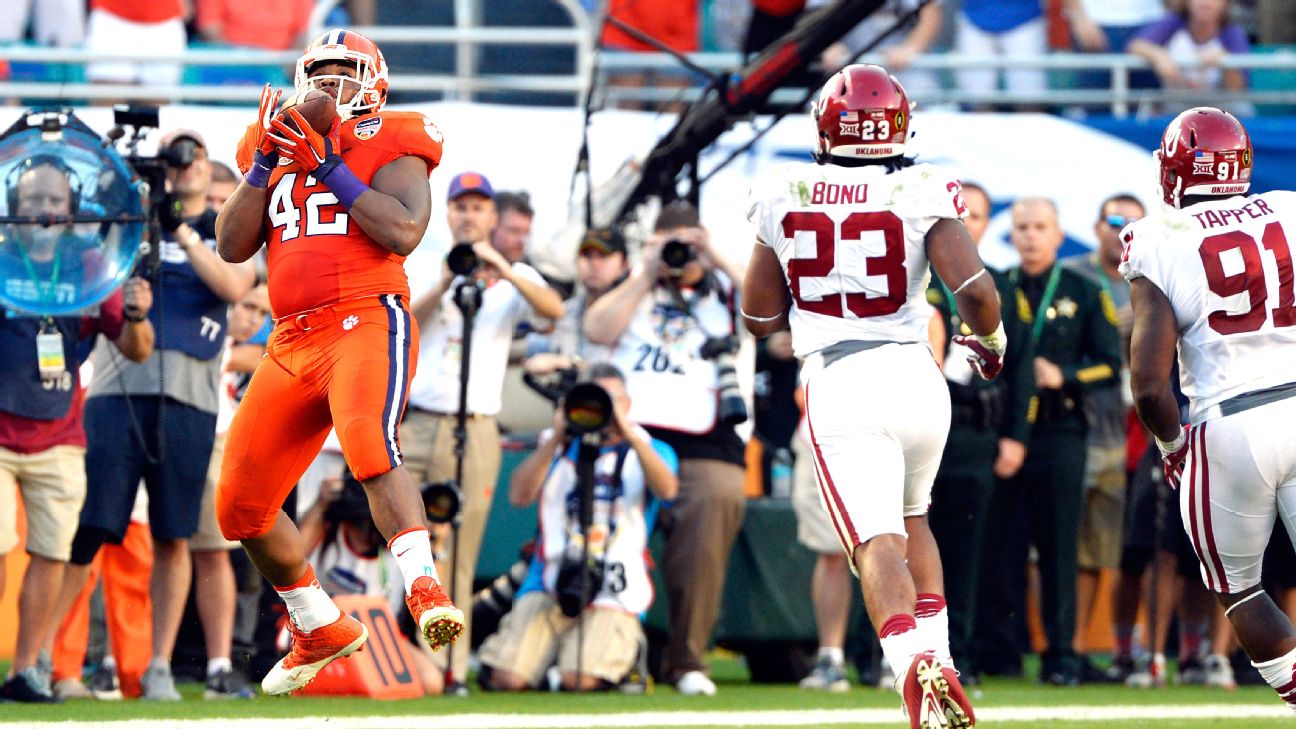 Clemson's 300-pound lineman Christian Wilkins finally gets his wish — and a  touchdown, Sports