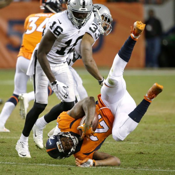 Fight Breaks Out in Raiders-Broncos Game Between Crabtree and Talib